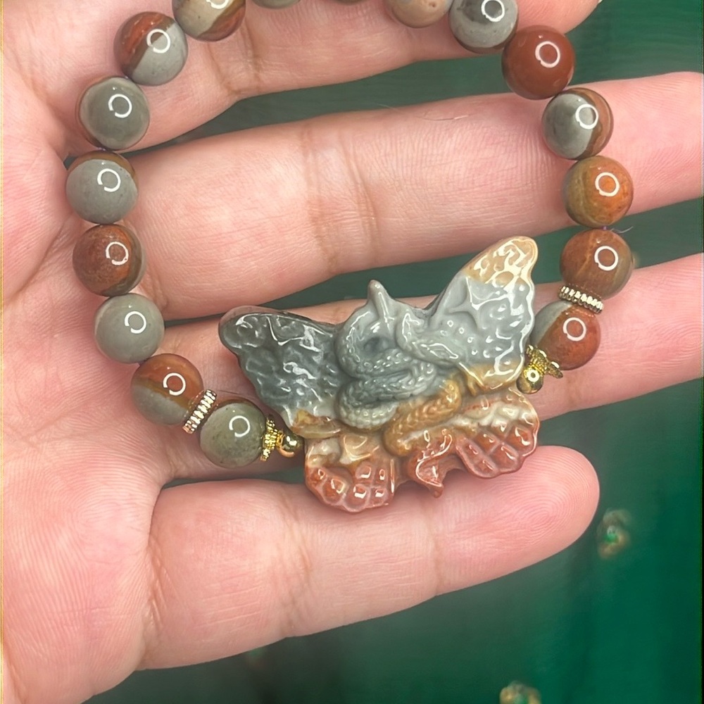 Polychrome Yinglong Carving Bracelet - Picture 5 of 16